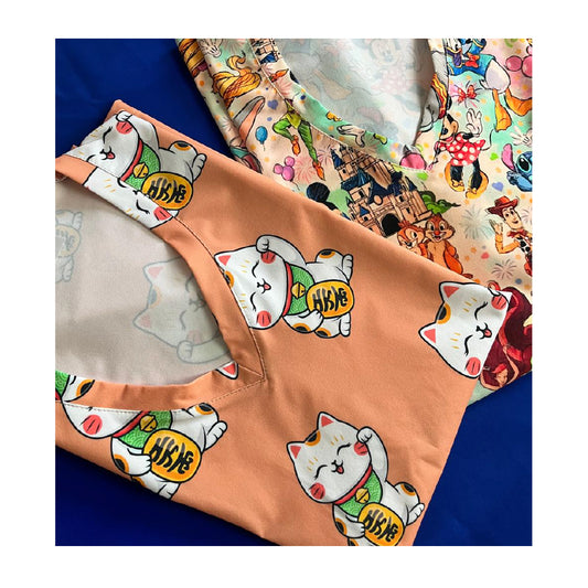 Gatito de la fortuna Top Clinico Mujer (A pedido)