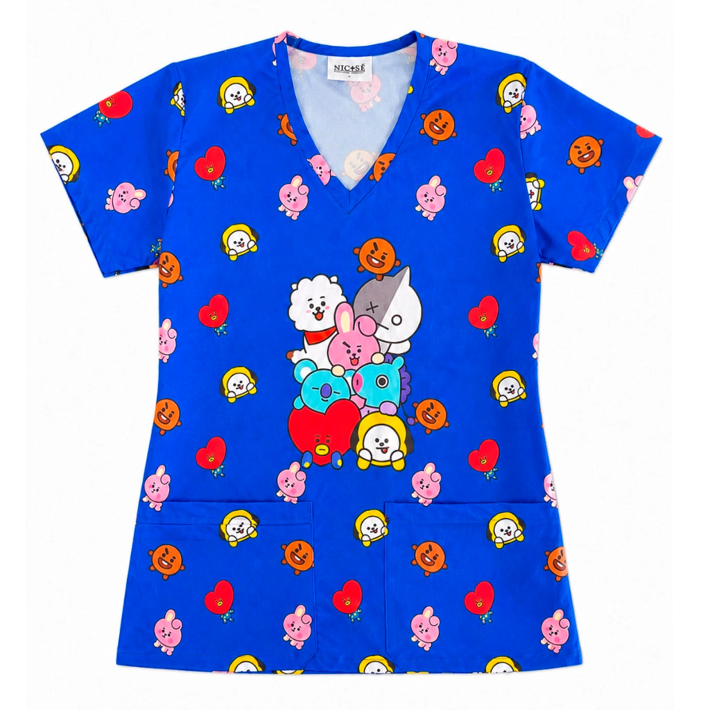 Top clínico de mujer con diseño BTS Azul Rey, vista 3