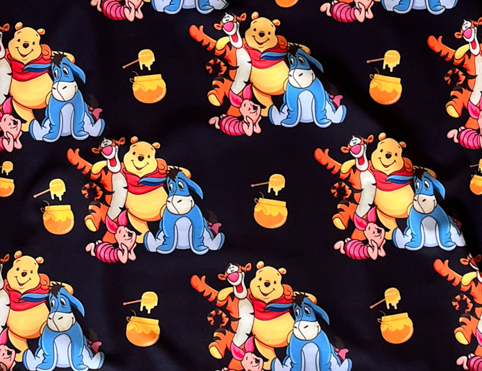 Top Clinico Winnie Amigos negro