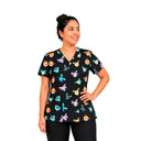 Top clínico de mujer con diseño Eevee, en tela antifluido