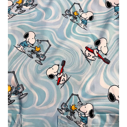 Top Clínico Snoopy Odontología Hombre (A pedido)