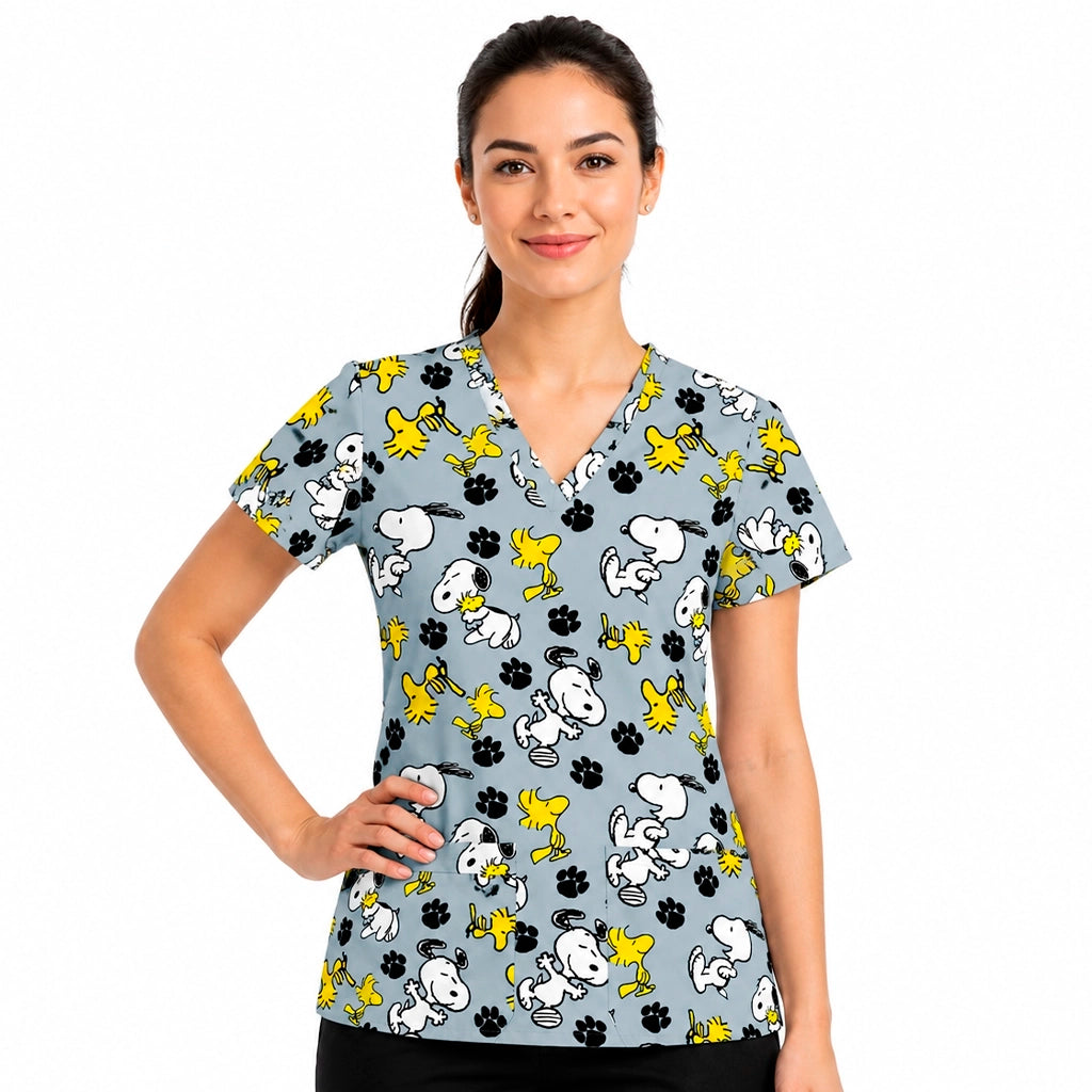 Top clínico de mujer con diseño Snoopy Gris, en tela antifluido