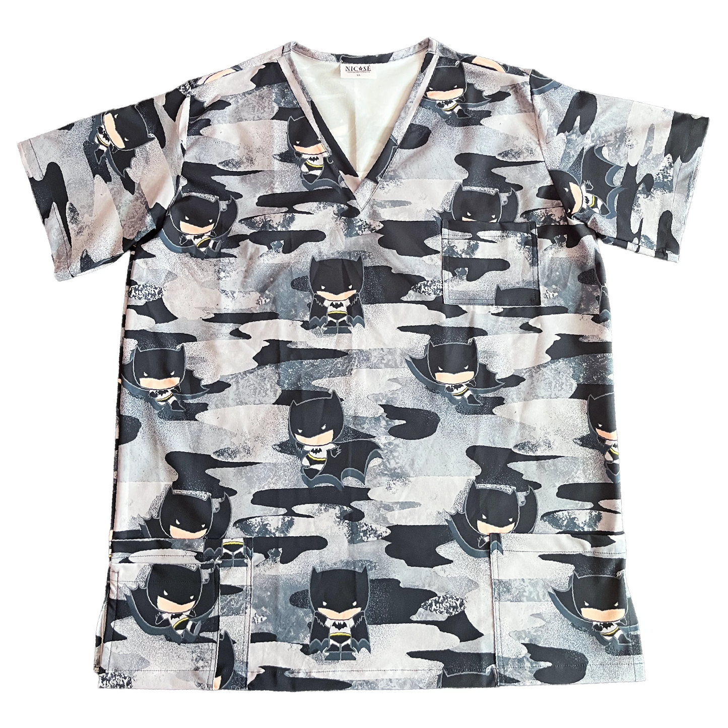 Top Clínico Hombre Batman Camo (A pedido)
