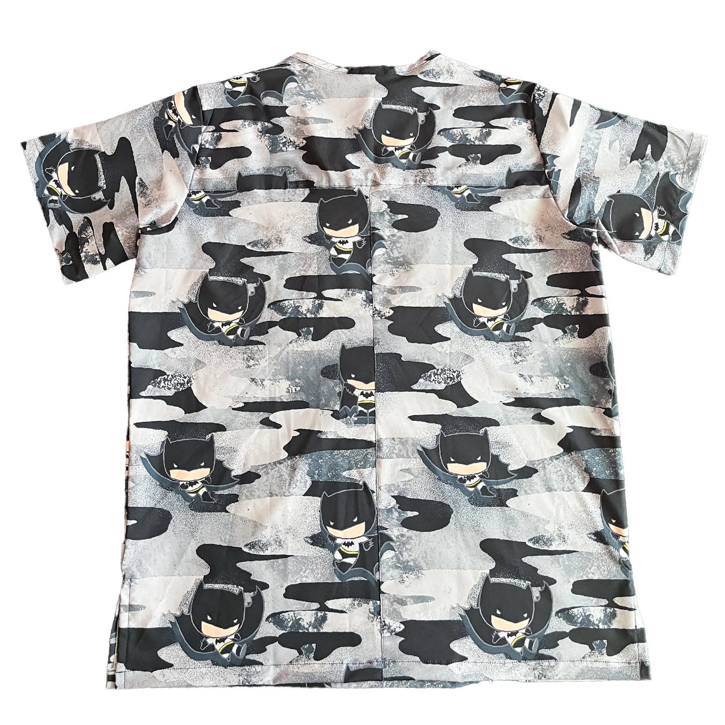 Top Clínico Hombre Batman Camo (A pedido)