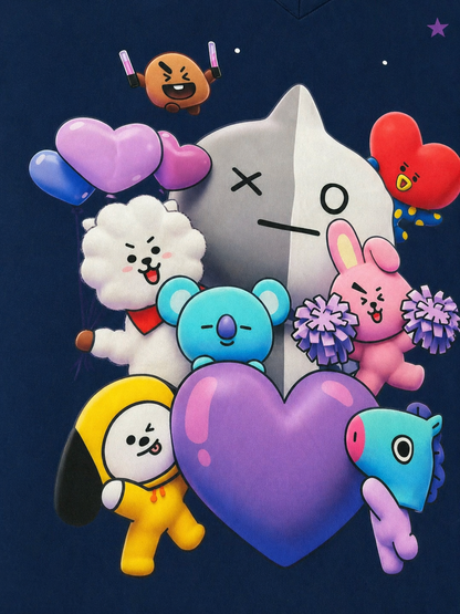 Top Clínico BT21 Universe Heart - detalle del estampado central