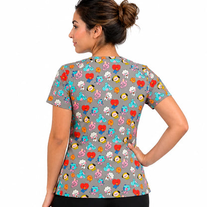 Top clínico mujer antifluido estampado BT21 minis gris