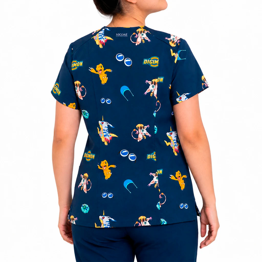 Top clínico mujer antifluido estampado Digimon azul marino