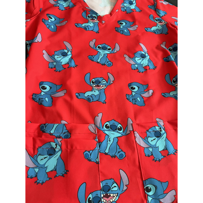Stitch Rojo Top Clínico Mujer (A pedido)