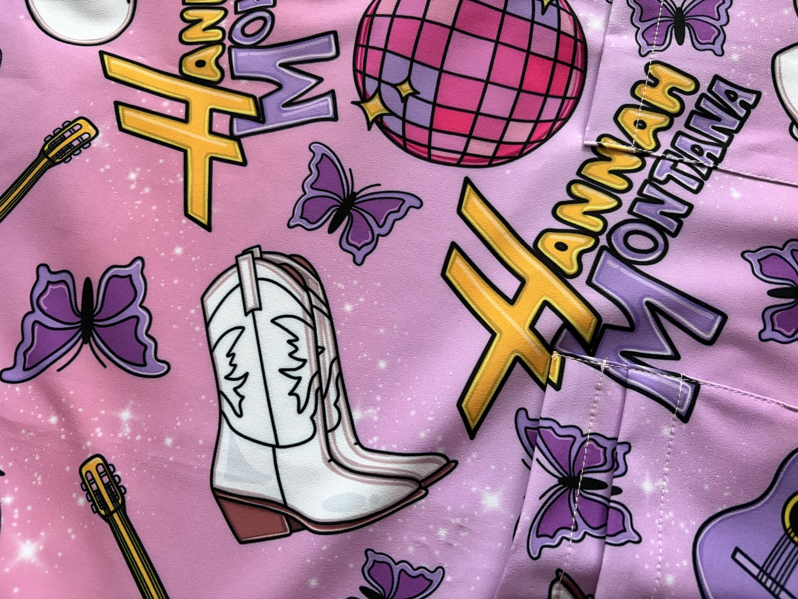 Top clínico de mujer con diseño Hannah Montana - Talla L, vista 3