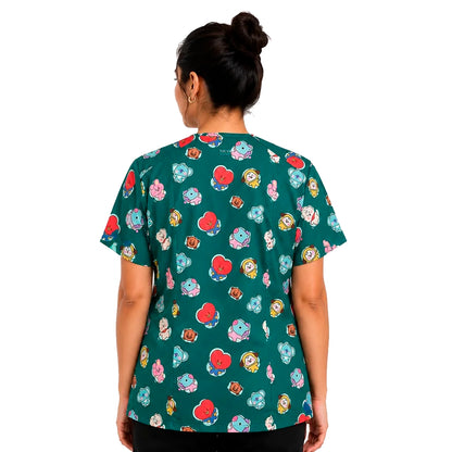 Top clínico de mujer con diseño BT21 Verde, vista 2