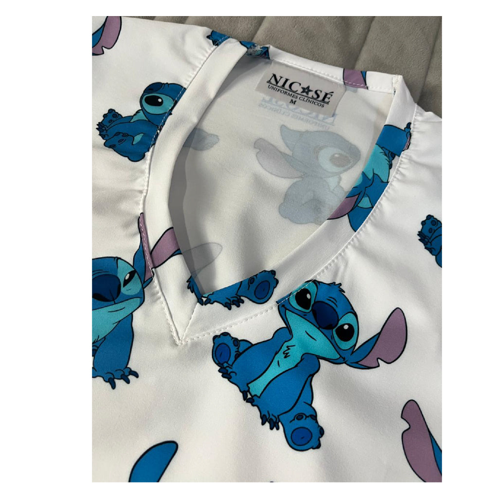 Stitch blanco Top Clinico Mujer (abono 50%)