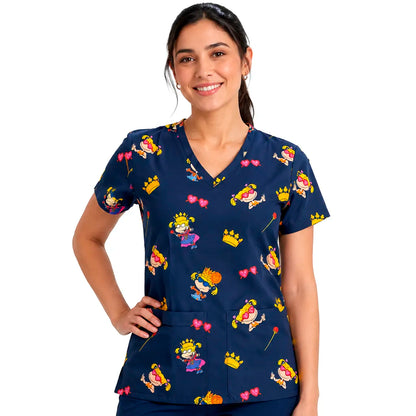 Top clínico mujer Angélica Rugrats Azul Marino puesto por modelo, vista frontal