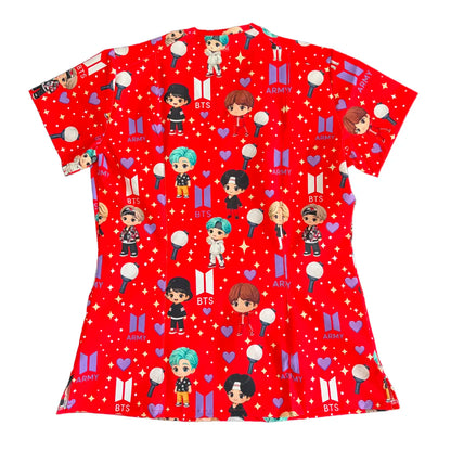 Top clínico mujer antifluido estampado BTS Kawaii Rojo, vista trasera