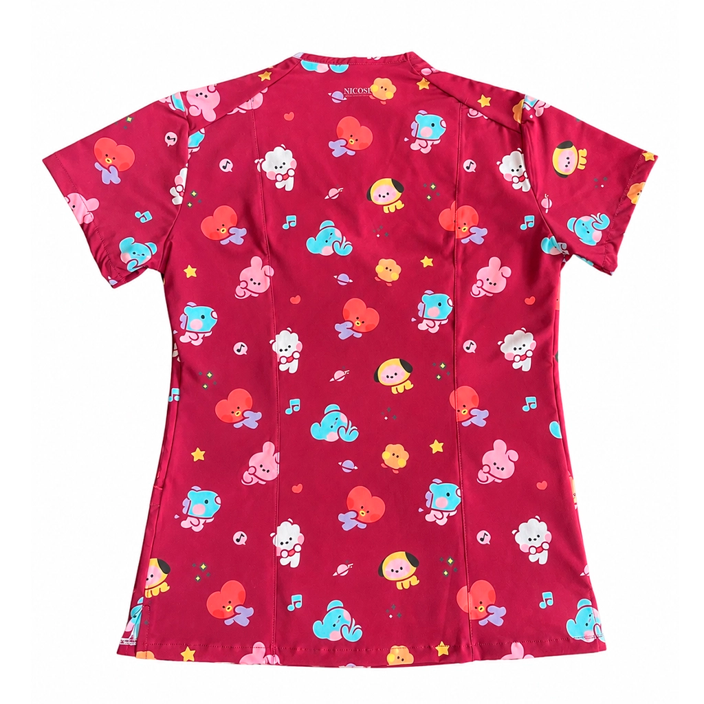 Top clínico mujer antifluido estampado BT21 kawaii burdeo, vista trasera