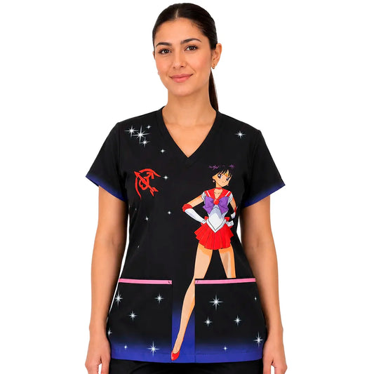 Top clínico mujer Sailor Mars Negro puesto por modelo, vista frontal