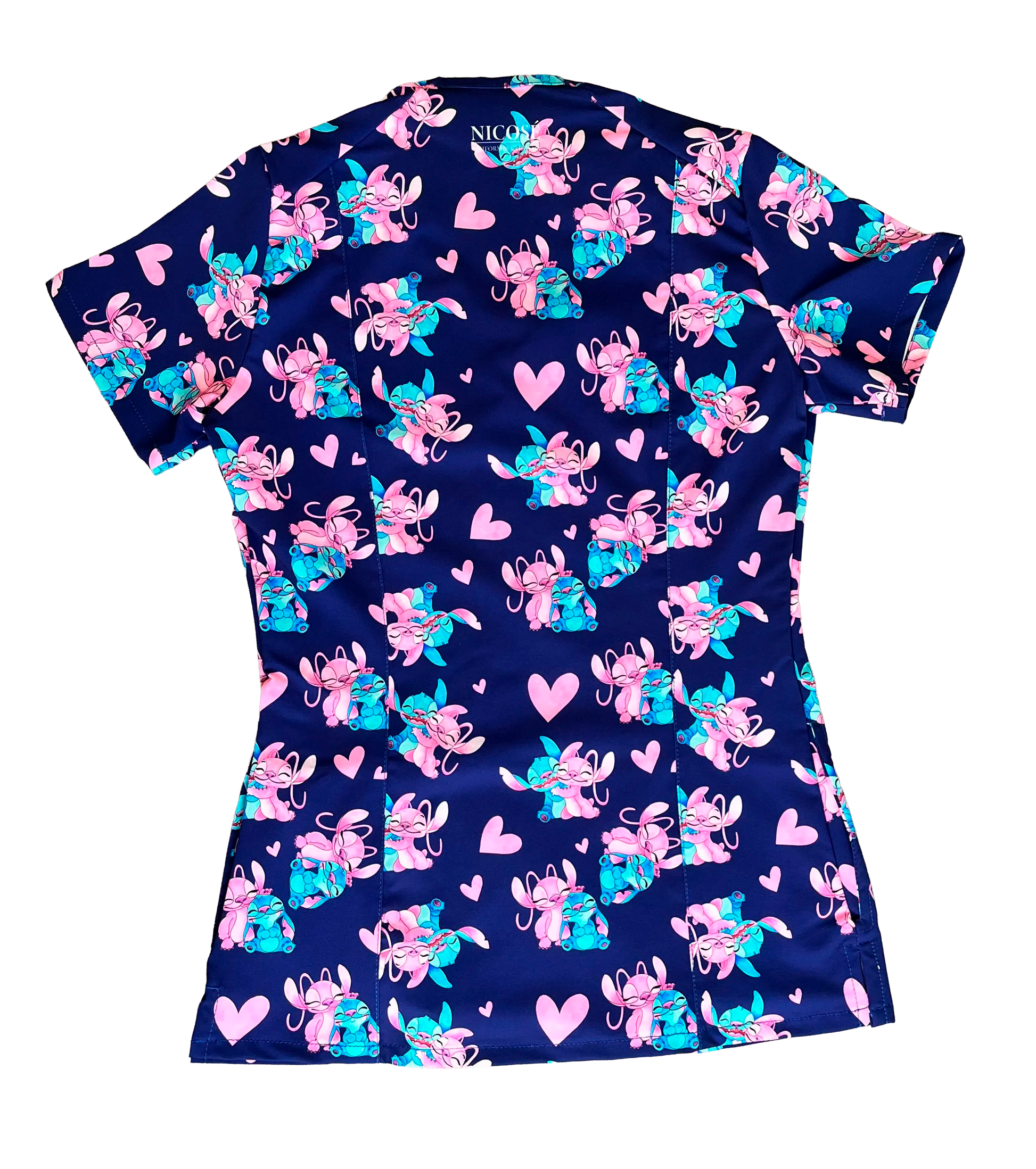 Top clínico de mujer con diseño Stitch y Angel, vista 2