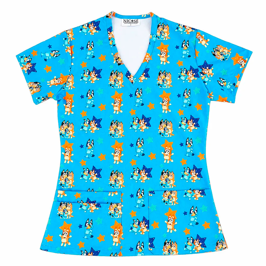 Bluey amigos celeste Top Clinico Mujer (A pedido)
